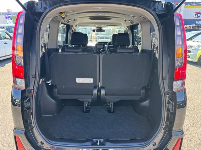 ノア Ｓｉ　禁煙車　ワンオーナー　社外ＳＤナビ　フルセグ　バックカメラ　ラジオ　前後ドライブレコーダー　ＥＴＣ　衝突軽減システム　横滑り防止システム　両側自動スライド　ＬＥＤヘッドライト　レーンキープ（25枚目）