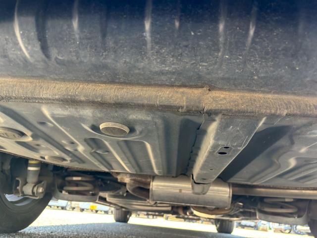 ノア Ｓｉ　禁煙車　ワンオーナー　社外ＳＤナビ　フルセグ　バックカメラ　ラジオ　前後ドライブレコーダー　ＥＴＣ　衝突軽減システム　横滑り防止システム　両側自動スライド　ＬＥＤヘッドライト　レーンキープ（51枚目）