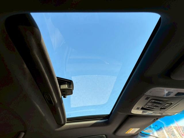 ヴェルファイア ２．５Ｚ　Ａエディション　ゴールデンアイズ　禁煙車　サンルーフ　社外１１インチＳＤナビ　フルセグ　Ｂｌｕｅｔｏｏｔｈ　バックカメラ　レーダークルーズコントロール　パワーバックドア　両側自動スライドドア　ビルトインＥＴＣ　ＴＲＣ　ＡＳＶ（39枚目）