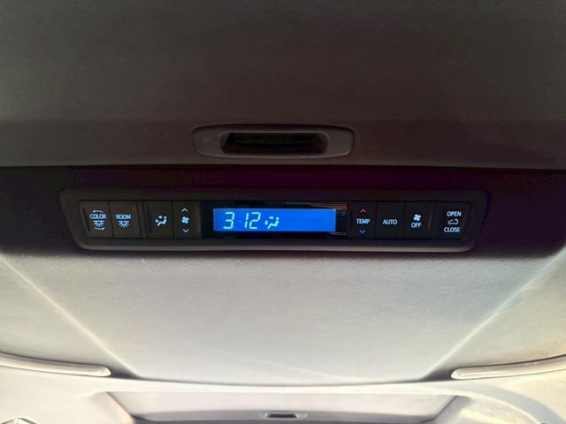 ヴェルファイア ２．５Ｚ　Ａエディション　ゴールデンアイズ　禁煙車　サンルーフ　社外１１インチＳＤナビ　フルセグ　Ｂｌｕｅｔｏｏｔｈ　バックカメラ　レーダークルーズコントロール　パワーバックドア　両側自動スライドドア　ビルトインＥＴＣ　ＴＲＣ　ＡＳＶ（42枚目）