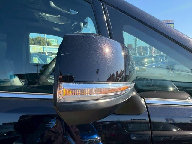 ヴェルファイア ２．５Ｚ　Ａエディション　ゴールデンアイズ　禁煙車　サンルーフ　社外１１インチＳＤナビ　フルセグ　Ｂｌｕｅｔｏｏｔｈ　バックカメラ　レーダークルーズコントロール　パワーバックドア　両側自動スライドドア　ビルトインＥＴＣ　ＴＲＣ　ＡＳＶ（45枚目）