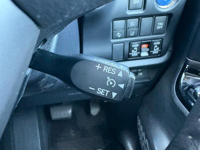 エスクァイア ハイブリッドGi 禁煙車 モデリスタエアロ 社外10型ナビ ブルートゥース バックカメラ ETC ドラレコ フリップダウンモニター シートヒーター クルコン 後席エアコン ハーフレザーシート 車線逸脱警告 両側PSD(34枚目)