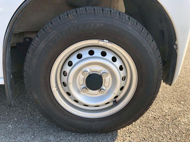 NV100クリッパーバン DX GLエマージェンシーブレーキパッケージ 禁煙車 純正7型SDナビ ブルートゥース ドラレコ ETC 頭上コンソール 電格ミラー サイドバイザー レベライザー TRC ASV キーレス MA/C シガソケ 両側スライドドア ドリンクホルダー(43枚目)