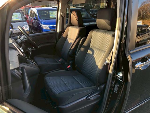 ヴォクシー ZS煌 7人 特別仕様車 フリップダウンモニター純正9型ナビ フルセグTV ブルートゥース SD DVD CD ETC 両側自動ドア アイドリングSTOP LEDライト フォグランプ ウインカー付き電格ミラー リヤエアコン スマートキー エンジンプッシュスタート(16枚目)