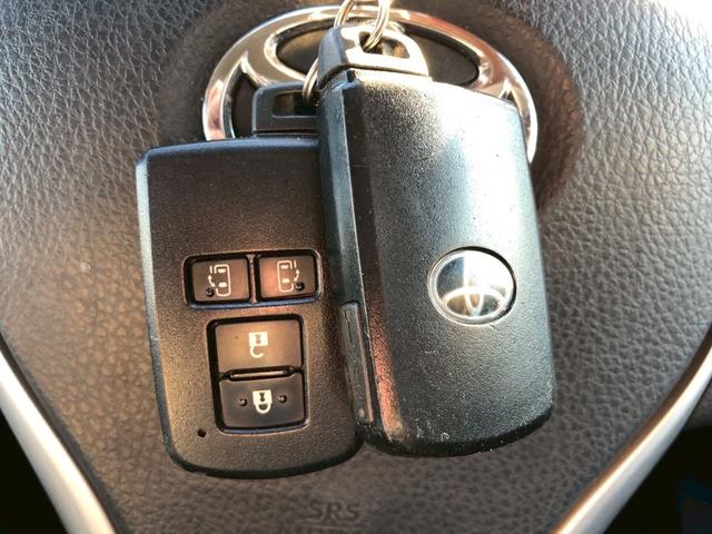 ヴォクシー ZS煌 7人 特別仕様車 フリップダウンモニター純正9型ナビ フルセグTV ブルートゥース SD DVD CD ETC 両側自動ドア アイドリングSTOP LEDライト フォグランプ ウインカー付き電格ミラー リヤエアコン スマートキー エンジンプッシュスタート(50枚目)