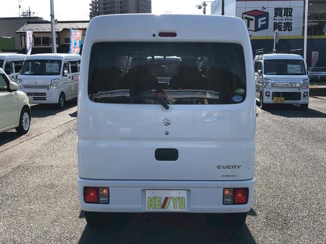 エブリイ ＰＣ　禁煙車　ハイルーフ　純正オーディオ　ラジオ　ドラレコ　ヘッドライトレベライザー　サイドバイザー　集中ロック　ＰＷ　パワステ　Ｍ／ＡＣ　シガソケ　フロアマット　ドリンクホルダー　リア両側スライドドア（9枚目）