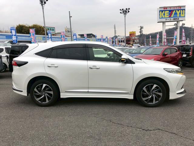 ハリアー エレガンス　禁煙車　テレナビキット　純正ＯＰ９型ナビ　ブルートゥース　バックカメラ　クルコン　オートハイビーム　Ａストップ　革ステ　ステリモ　ハーフレザーシート　電動シート　ＬＥＤ　フォグ　電格ミラー　ＷＡＡ／Ｃ（8枚目）