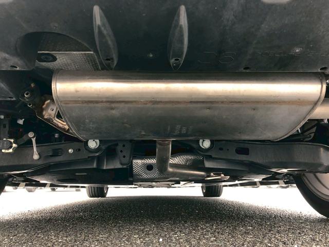 プリウス Ｓツーリングセレクション　禁煙　モデリスタエアロ　本革シート　純正９型ナビ　ブルートゥース　バックカメラ　ドラレコ　レーダークルーズコントロール　シートヒーター　ＬＥＤオートハイビーム　レーンキープアシスト　コーナーセンサー　フォグランプ　スマートキー　ＥＴＣ（62枚目）