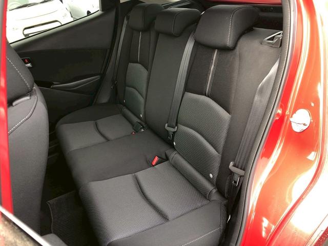 デミオ １３Ｓツーリング　禁煙車　純正７インチメモリーナビ　フルセグ　バックカメラ　ＣＤ　ＤＶＤ　ドラレコ前後　シートヒーター　コーナーセンサー　ＬＥＤヘッド　スマートキー　クルーズコントロール　車線逸脱警告（20枚目）