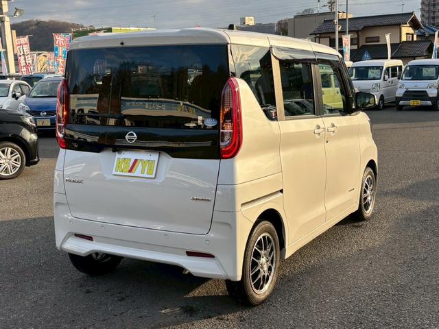 ルークス Ｘ　４ＷＤ　禁煙　１オーナー　純正９インチナビ　フルセグＴＶ　全方位カメラ　ＤＶＤ　ＳＤ　ブルートゥース　アイドリングＳＴＯＰ　両側自動スライド　後席サーキュレーター　コーナーセンサー　ドラレコ　ＥＴＣ　スマートキー　エンジンプッシュスタート　後席サンシェード（4枚目）