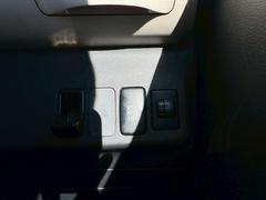 ���̡����졢�������ᵦ�����Τ����ͤ�ŹƬǼ�֤ξ��ϼ�ξ��Φ���ɤ˻������ޤ���̾���ѹ��Ǥ��ޤ��ΤǶ��٤Τ����ͤ������������Ѥ��Ѥ��ʤ������ѤǤ���������ޤ�������Φ��Ǽ�֤�ʰ¤Ǥ��� 6