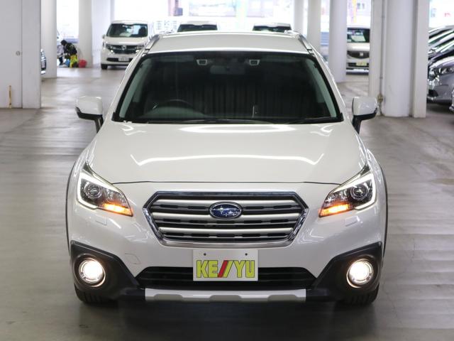 リミテッド 当店下取車 禁煙車 4WD SDナビ 12セグTV 衝突軽減 レザーシート パワーバックドア ETC DVD ブルートゥース 電動シート バックカメラ LEDアイト フォグランプ シートヒーター(5枚目)