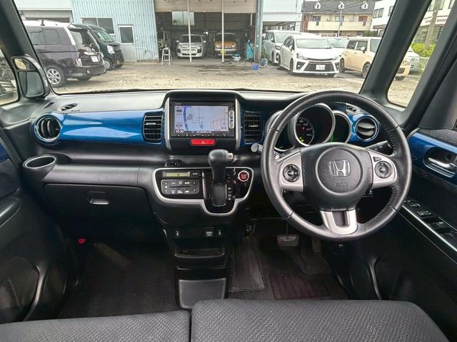 Ｎ－ＢＯＸ ２トーンカラースタイル　ＧターボＳＳパッケージ　【禁煙車】　ホンダ純正７インチＳＤナビ　社外ドラレコ　バックカメラ　ＢＬＵＥＴＯＯＴＨ接続　ＣＤ＆ＤＶＤ　両側自動スライドドア　シート―ヒーターチップアップシート　被害軽減システム　クルーズコントロール（16枚目）