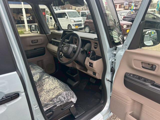 Ｎ－ＢＯＸジョイ ターボ衝突軽減【届出済未使用車◆走行５ｋｍ／８エアバッグ】　【ナビ装着用スペシャルパッケージ／オーディオレス】運転席＆助手席シートヒーター◆オートリトラミラー◆ＡＴハイビーム◆両側自動ドア◆パドルシフト◆保証書＆取扱説明書◆スマート＆Ｐスタート／スペアキー（15枚目）