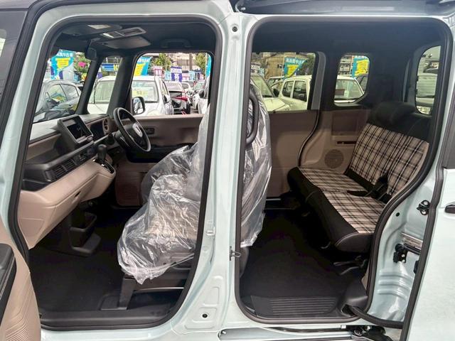 Ｎ－ＢＯＸジョイ ターボ衝突軽減【届出済未使用車◆走行５ｋｍ／８エアバッグ】　【ナビ装着用スペシャルパッケージ／オーディオレス】運転席＆助手席シートヒーター◆オートリトラミラー◆ＡＴハイビーム◆両側自動ドア◆パドルシフト◆保証書＆取扱説明書◆スマート＆Ｐスタート／スペアキー（22枚目）