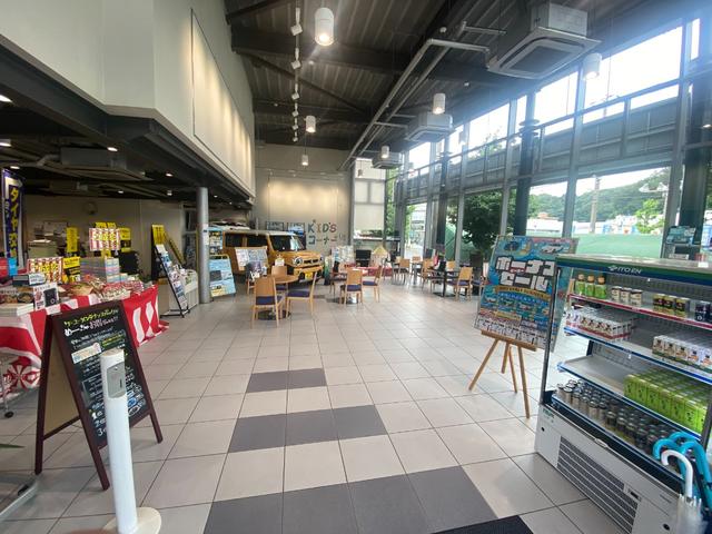 ☆横須賀市大矢部3−17−8☆TEL046−833−8080☆全店在庫3000台以上☆一部車両を除き他店在庫の取寄せ陸送費は無料!!