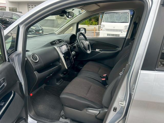 デイズ ハイウェイスター X 【弊社下取り車/禁煙車】Rスポイラー 日産純正ディーラーナビ/全方位カメラ/Bluetooth接続/フルセグ/日産純正ホイールETC/アイドリングストップ/衝突被害軽減システム/盗難防止装置/プッシュスタート/HIDヘッドライト(20枚目)