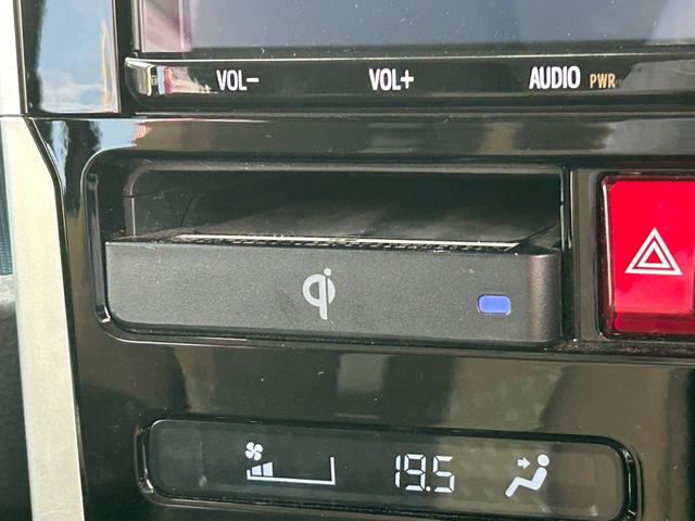 ルーミー カスタムG-T (禁煙車/社外ドラレコ)/置くだけ充電) 両側自動スライドドア/純正9インチナビ/全方位カメラ/Bluetooth接続/コーナーセンサー/レーンアシスト/衝突被害軽減システム/アイドリングストップ/純正アルミホイール/フルフラットシート/(6枚目)