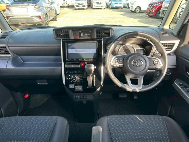 ルーミー カスタムG-T (禁煙車/社外ドラレコ)/置くだけ充電) 両側自動スライドドア/純正9インチナビ/全方位カメラ/Bluetooth接続/コーナーセンサー/レーンアシスト/衝突被害軽減システム/アイドリングストップ/純正アルミホイール/フルフラットシート/(16枚目)