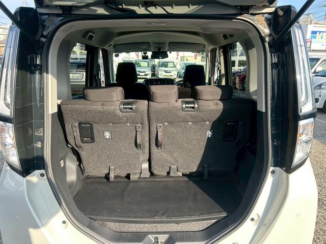 ルーミー カスタムG-T (禁煙車/社外ドラレコ)/置くだけ充電) 両側自動スライドドア/純正9インチナビ/全方位カメラ/Bluetooth接続/コーナーセンサー/レーンアシスト/衝突被害軽減システム/アイドリングストップ/純正アルミホイール/フルフラットシート/(25枚目)