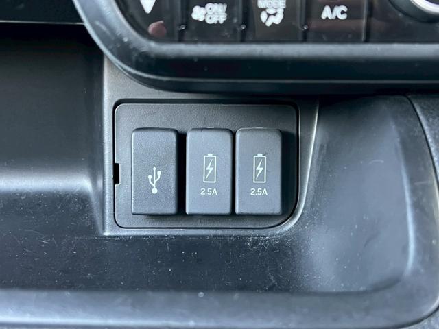 N-BOXカスタム Lターボ【衝突軽減◆両側自動スライド】前後ドラレコ◆ETC ◆禁煙【ホンダ純正7型Bluetooth対応ナビ◆フルセグTV◆バックカメラ】クルコン◆レーンアシスト◆コーナーセンサー◆LEDオートライト&フォグ◆ハーフレザー◆パドルシフト◆取説&保証書(39枚目)