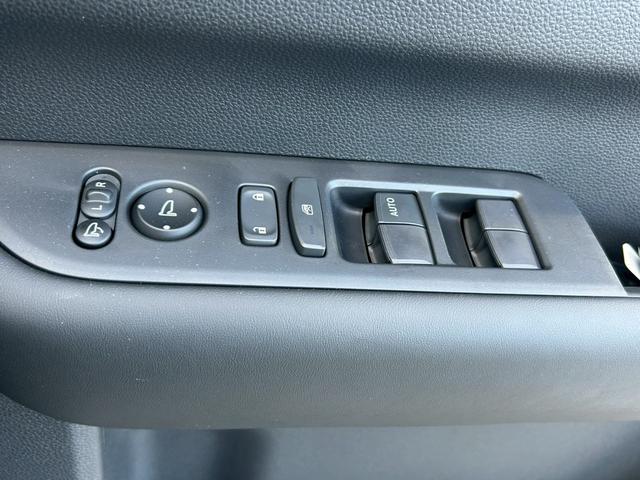 フリード エアー EX【禁煙車/ホンダ純正ナビ】◆純正前後ドラレコ ◆バックカメラ◆BLUETOOTH接続◆コーナーセンサー◆レーンアシスト◆衝突被害軽減システム◆ホンダ純正アルミホイール◆3列シート◆ウォークスルー◆シートヒーター◆電動パーキング◆スペアキー有(35枚目)