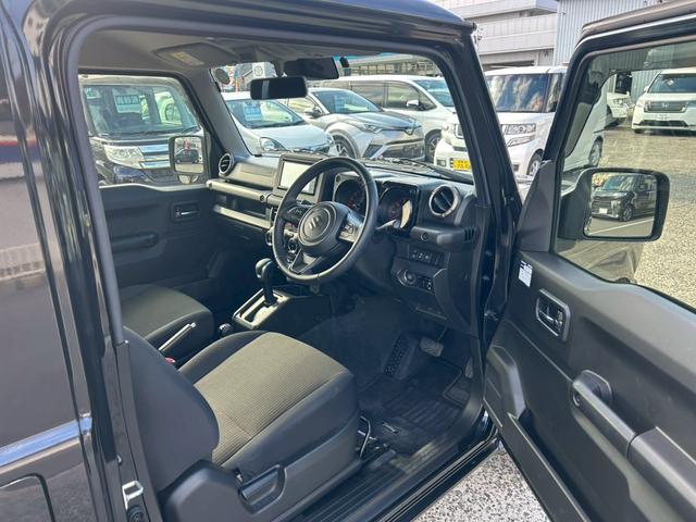 ジムニー ＸＣ　【禁煙車／社外７インチＳＤナビ】◆シートヒーター　◆ダウンヒルアシスト◆トランスファーレバー◆ＢＬＵＥＴＯＯＴＨ接続◆フルセグ◆レーンアシスト◆アイドリングストップ◆クルーズコントロール◆ステリモ◆プッシュスタート◆ミラーウィンカー◆スペアキー（16枚目）