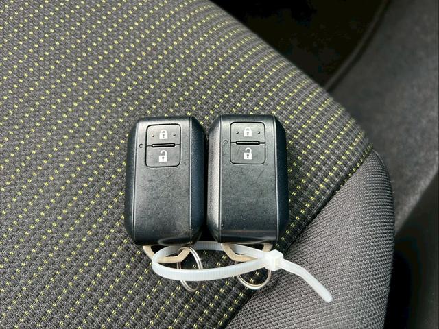 ジムニー ＸＣ　【禁煙車／社外７インチＳＤナビ】◆シートヒーター　◆ダウンヒルアシスト◆トランスファーレバー◆ＢＬＵＥＴＯＯＴＨ接続◆フルセグ◆レーンアシスト◆アイドリングストップ◆クルーズコントロール◆ステリモ◆プッシュスタート◆ミラーウィンカー◆スペアキー（40枚目）