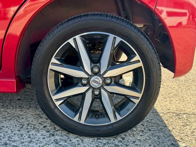 デイズルークス ハイウェイスター　Ｇターボ　【禁煙車◆両側自動スライドドア】フル装備◆ターボ付◆純正エアロ◆ＬＥＤヘッドライト◆オートマチックハイビーム◆アラウンドビューモニター◆Ｂｌｕｅｔｏｏｔｈオーディオ◆フルセグＴＶ◆純正７インチＳＤナビ（7枚目）