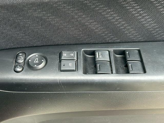 Ｎ－ＢＯＸカスタム Ｇ・ターボＡパッケージ　【弊社下取り車／ホンダ純正ナビ】　社外７インチナビ／バックカメラ／ＢＬＵＥＴＯＯＴＨ接続／両側自動スライドドア／チップアップシート／ホンダ純正アルミホイール／アイドリングストップ／衝突被害軽減システム／プッシュスタート（30枚目）