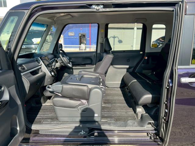 タント カスタムＲＳ　トップエディションＳＡ【特別仕様◆ターボ】禁煙　◆純正８型Ｂｌｕｅｔｏｏｔｈ対応ナビ◆バックカメラ【衝突軽減ブレーキ◆ＥＴＣ】フルセグＴＶ◆ＣＤ＆ＤＶＤ◆両側自動スライド◆ＬＥＤオートライト＆フォグ◆ハーフレザー◆アイドリングストップ◆取扱説明書（22枚目）