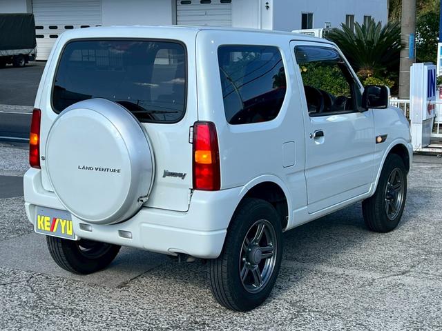 ジムニー ランドベンチャー【4WD◆特別仕様車】弊社直販◆7型ナビ ◆ターボ◆禁煙【Bluetooth対応/フルセグTV/CD/DVD】ETC車載器◆ハーフレザー◆HIDライト/フォグ◆ケンウッド製前後方ドライブレコーダー◆背面タイヤ◆キーレス◆2023年製造タイヤ(47枚目)