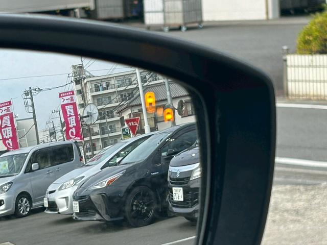 ＣＸ－８ ２５Ｓ　プロアクティブ【禁煙車／純正ナビ】◆３列シート　◆ＢＬＵＥＴＯＯＴＨ接続◆全方位カメラ◆コーナーセンサー◆ヘッドアップディスプレイ◆ブラインドスポットモニター◆レーダークルコン◆アイドリングストップ◆置くだけ充電◆ステアリングヒーター◆スペアキー（6枚目）