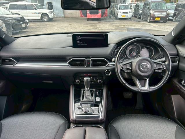 ＣＸ－８ ２５Ｓ　プロアクティブ【禁煙車／純正ナビ】◆３列シート　◆ＢＬＵＥＴＯＯＴＨ接続◆全方位カメラ◆コーナーセンサー◆ヘッドアップディスプレイ◆ブラインドスポットモニター◆レーダークルコン◆アイドリングストップ◆置くだけ充電◆ステアリングヒーター◆スペアキー（15枚目）