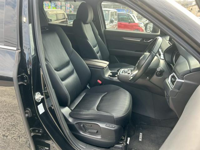 ＣＸ－８ ２５Ｓ　プロアクティブ【禁煙車／純正ナビ】◆３列シート　◆ＢＬＵＥＴＯＯＴＨ接続◆全方位カメラ◆コーナーセンサー◆ヘッドアップディスプレイ◆ブラインドスポットモニター◆レーダークルコン◆アイドリングストップ◆置くだけ充電◆ステアリングヒーター◆スペアキー（17枚目）