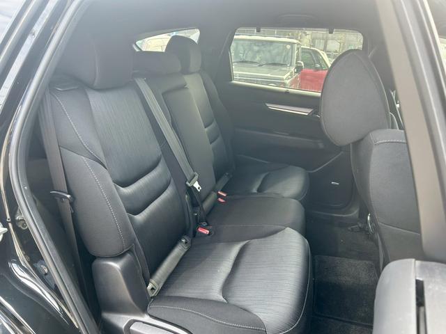 ＣＸ－８ ２５Ｓ　プロアクティブ【禁煙車／純正ナビ】◆３列シート　◆ＢＬＵＥＴＯＯＴＨ接続◆全方位カメラ◆コーナーセンサー◆ヘッドアップディスプレイ◆ブラインドスポットモニター◆レーダークルコン◆アイドリングストップ◆置くだけ充電◆ステアリングヒーター◆スペアキー（19枚目）
