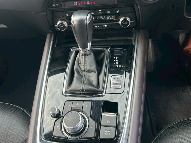 ＣＸ－８ ２５Ｓ　プロアクティブ【禁煙車／純正ナビ】◆３列シート　◆ＢＬＵＥＴＯＯＴＨ接続◆全方位カメラ◆コーナーセンサー◆ヘッドアップディスプレイ◆ブラインドスポットモニター◆レーダークルコン◆アイドリングストップ◆置くだけ充電◆ステアリングヒーター◆スペアキー（39枚目）