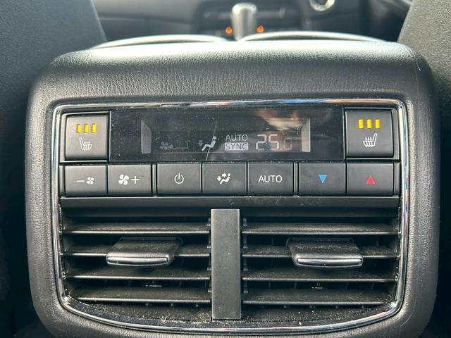 ＣＸ－８ ２５Ｓ　プロアクティブ【禁煙車／純正ナビ】◆３列シート　◆ＢＬＵＥＴＯＯＴＨ接続◆全方位カメラ◆コーナーセンサー◆ヘッドアップディスプレイ◆ブラインドスポットモニター◆レーダークルコン◆アイドリングストップ◆置くだけ充電◆ステアリングヒーター◆スペアキー（40枚目）