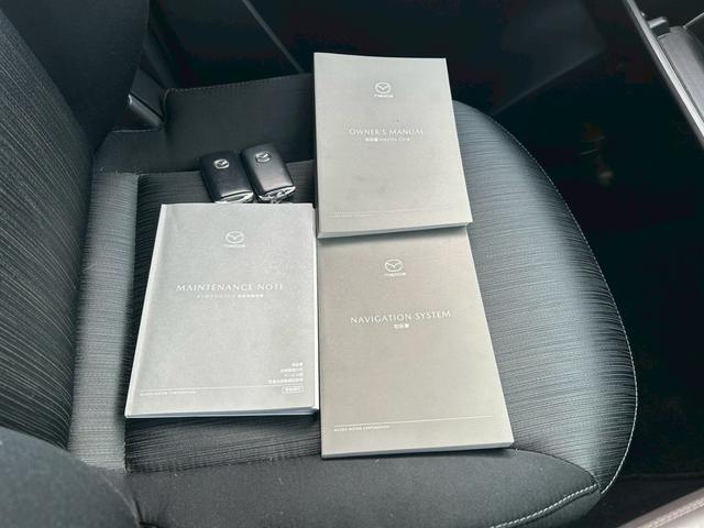 ＣＸ－８ ２５Ｓ　プロアクティブ【禁煙車／純正ナビ】◆３列シート　◆ＢＬＵＥＴＯＯＴＨ接続◆全方位カメラ◆コーナーセンサー◆ヘッドアップディスプレイ◆ブラインドスポットモニター◆レーダークルコン◆アイドリングストップ◆置くだけ充電◆ステアリングヒーター◆スペアキー（41枚目）