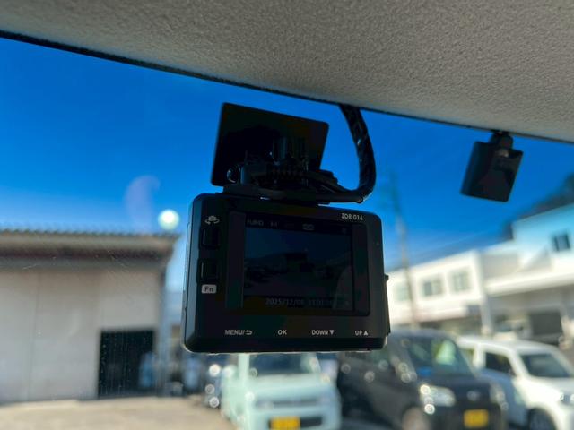 N-BOXカスタム G・ターボパッケージ◆弊社下取直販【両側自動スライド】 禁煙◆カロッツェリア製7型Bluetooth対応ナビ◆バックカメラ◆ETC◆アイドリングストップ◆前後ドライブレコーダー◆HIDオートライト/フォグ◆パドルシフト◆フルセグTV◆CD・DVD◆クルコン(7枚目)