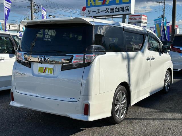 ２．５Ｚ　Ａエディション　ゴールデンアイズ衝突軽減●７人乗　【禁煙車１オーナー●２サンルーフ】【２０２２年製ダンロップ夏タイヤ】【☆走行中視聴可能施工済☆９型Ｂｌｕｅｔｏｏｔｈオーディオ対応ＳＤナビ●フリップダウン／Ｂカメラ●２．０ＥＴＣ●ユピテル製レーダー】(15枚目)