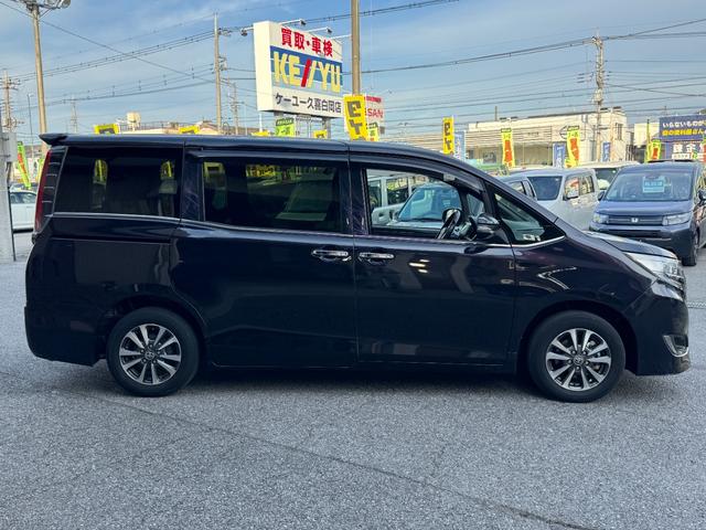 TOYOTA ESQUIRE GI PREMIUM PACKAGE BLACK TAILORED