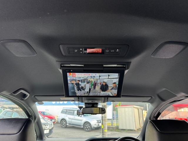 TOYOTA ESQUIRE GI PREMIUM PACKAGE BLACK TAILORED