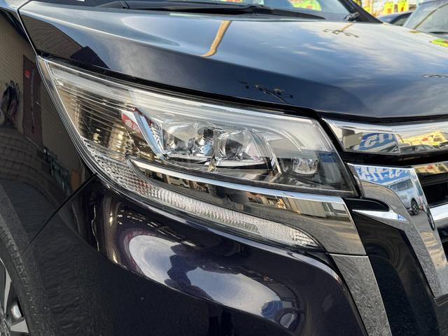 TOYOTA ESQUIRE GI PREMIUM PACKAGE BLACK TAILORED