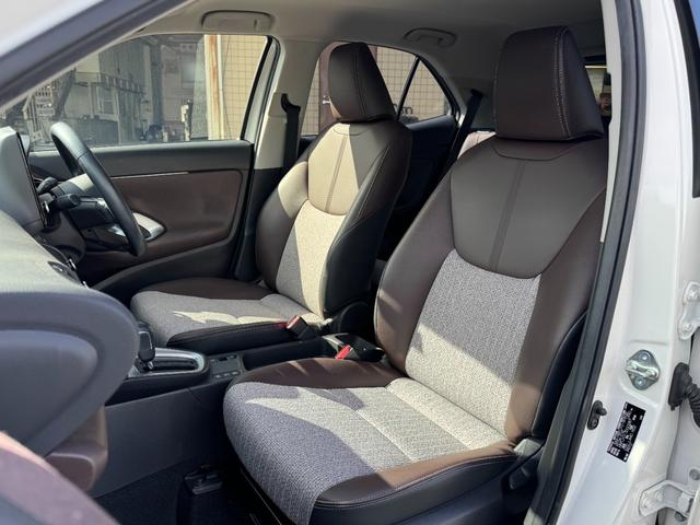 ヤリスクロス ハイブリッドＺ　ディスプレイナビ　ＴＶキット　ナビゲーションキット　フルセグ　Ｂｌｕｅｔｏｏｔｈ　バックカメラ　ＥＴＣ　ワンオーナー　禁煙　シートヒーター　ＵＳＢ入力　ドラレコ　コーナーセンサー　スマートキー（35枚目）