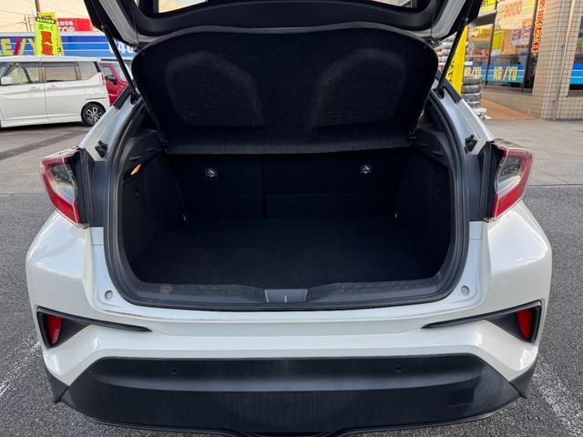 Ｃ－ＨＲ Ｇ　純正ナビ　ＴＶ　Ｂｌｕｅｔｏｏｔｈ　ブラインドスポットモニター　コーナーセンサー　衝突軽減ブレーキ　車線逸脱　レーダークルーズ　ＥＴＣ　シートヒーター　純正１８アルミインチ　３６０度ドラレコ前後（33枚目）