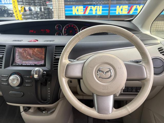 ビアンテ 20S 禁煙車 両側パワースライド アイドリングストップ 純正ナビ CD/DVD再生 BTオーディオ バックカメラ プライベートモニター HIDヘッドライト フォグ オートライト ETC スマートキー(16枚目)