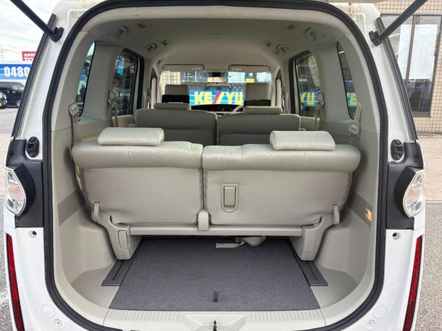 ビアンテ 20S 禁煙車 両側パワースライド アイドリングストップ 純正ナビ CD/DVD再生 BTオーディオ バックカメラ プライベートモニター HIDヘッドライト フォグ オートライト ETC スマートキー(24枚目)