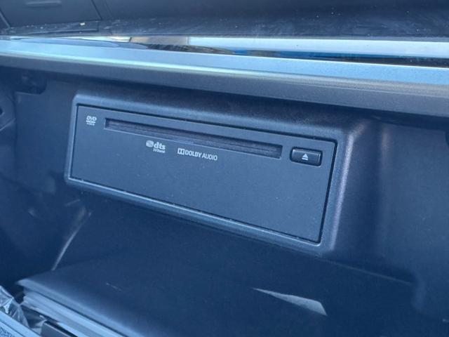 アルファード ２．５Ｓ　９インチディスプレイオーディオ　ナビキット　フルセグＴＶ　デジタルミラー　８人乗り　４ＷＤ　ＣＤ　ＤＶＤ　両側電動スライドドア　後席モニター　ＥＴＣ　コーナーセンサー　ＬＥＤライト　オートハイビーム（16枚目）