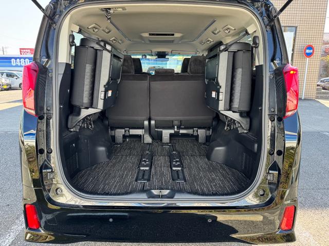 アルファード ２．５Ｓ　９インチディスプレイオーディオ　ナビキット　フルセグＴＶ　デジタルミラー　８人乗り　４ＷＤ　ＣＤ　ＤＶＤ　両側電動スライドドア　後席モニター　ＥＴＣ　コーナーセンサー　ＬＥＤライト　オートハイビーム（36枚目）